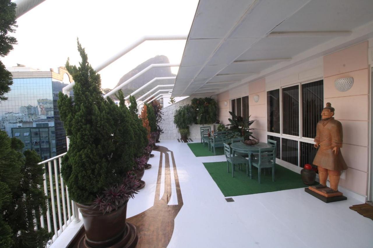 Penthouse - Ataulfo De Paiva 1174 *